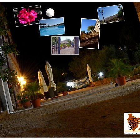 Agriturismo Sant'Agata Piana Degli Albanesi Exterior photo